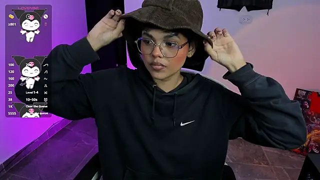 Snapshot of gooddess_isis chatting on 28, 10, 2025 gooddess isis online show from 28, 10, 2025