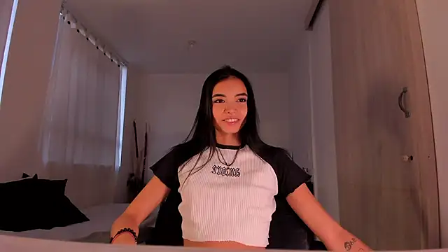 AnabelWolf online show from 16, 1, 2025