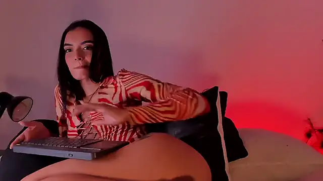 AnabelWolf online show from 11, 2, 2025