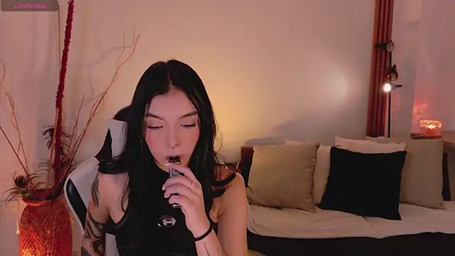 Snapshot of AnabelWolf chatting on 27, 4, 2026 AnabelWolf online show from 27, 4, 2026