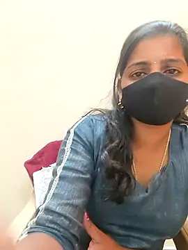 Tamil Shalini Lustyy online show from 18, 1, 2026