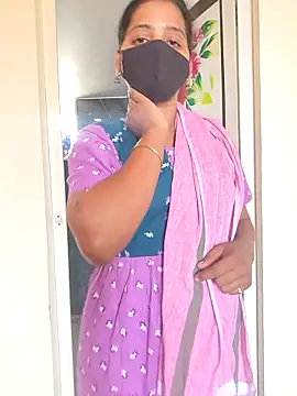 Snapshot of Tamil_Shalini_Lustyy chatting on 6, 3, 2026 Tamil Shalini Lustyy online show from 6, 3, 2026