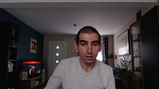 Snapshot of Samir_44200 chatting on 5, 12, 2024 Samir 44200 online show from 5, 12, 2024