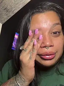 Snapshot of shyfr34k chatting on 7, 3, 2025 shyfr34k online show from 7, 3, 2025