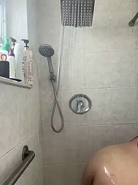 Snapshot of shyfr34k chatting on 8, 3, 2025 shyfr34k online show from 8, 3, 2025