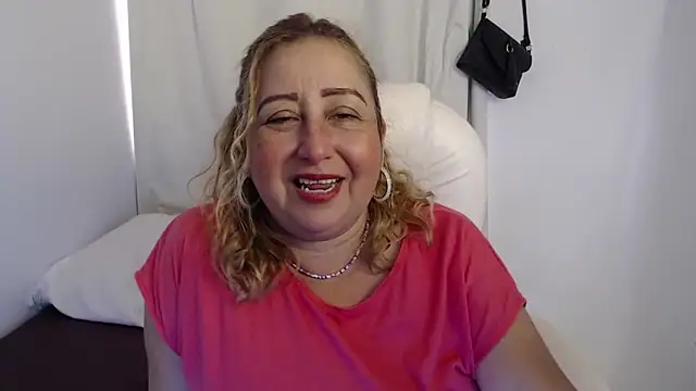 Xileny-Halliwey online show from 19, 9, 2025