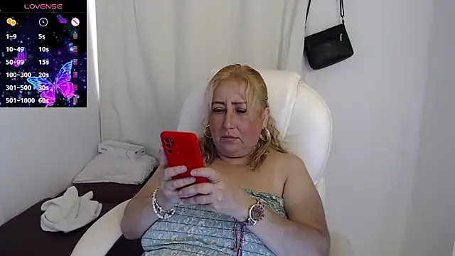 Xileny-Halliwey online show from 23, 9, 2025