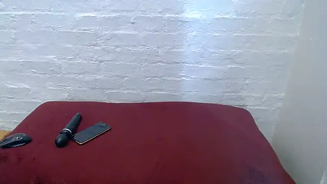 Snapshot of LolaTwerksXX chatting on 24, 9, 2025 LolaTwerksXX online show from 24, 9, 2025