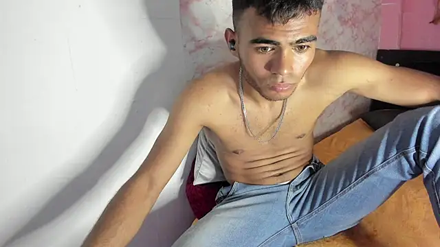 alessandro 2005 online show from 6, 2, 2025