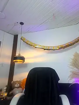 Snapshot of salome_drasin chatting on 17, 10, 2025 salome drasin online show from 17, 10, 2025