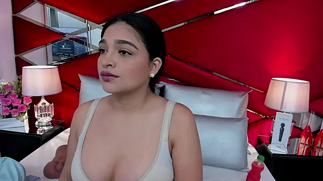 Snapshot of AdeleGray chatting on 2, 3, 2025 AdeleGray online show from 2, 3, 2025