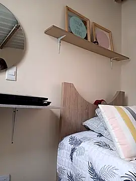 sofiaVelez01 online show from 3, 3, 2025