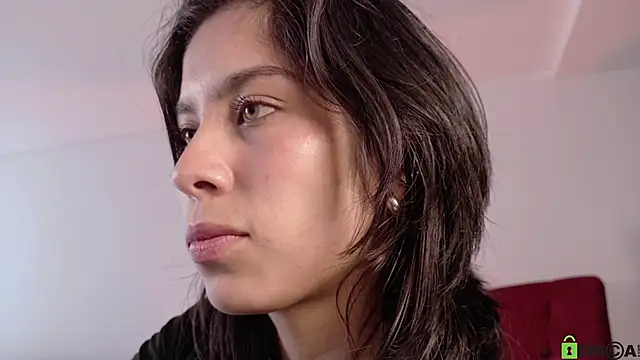 lia  Suummer online show from 16, 9, 2025