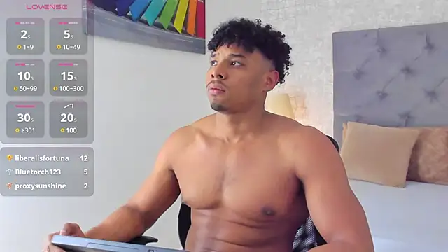 Jacub Micke1 online show from 24, 2, 2025