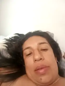 Snapshot of yaz_guzman chatting on 3, 5, 2026 yaz guzman online show from 3, 5, 2026