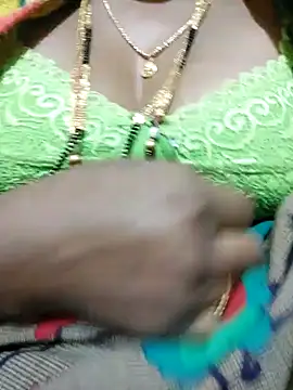 Snapshot of Cute-chinny chatting on 19, 1, 2025 Cute-chinny online show from 19, 1, 2025