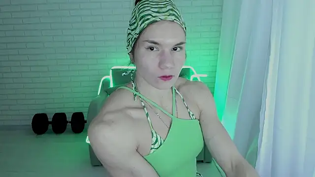 Lisa Ray online show from 17, 2, 2025