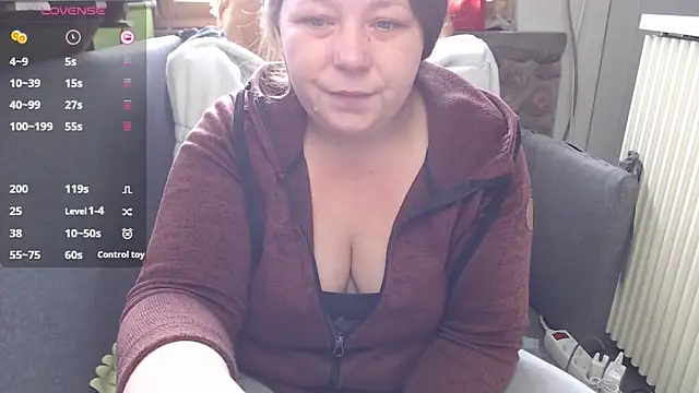 Snapshot of KasiaPrivat chatting on 12, 1, 2025 KasiaPrivat online show from 12, 1, 2025