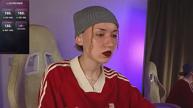 Snapshot of Maddy_Garcia chatting on 8, 12, 2024 Maddy Garcia online show from 8, 12, 2024