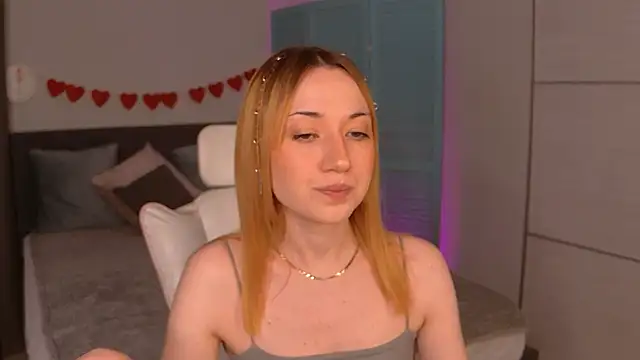 Snapshot of Maddy_Garcia chatting on 13, 3, 2025 Maddy Garcia online show from 13, 3, 2025