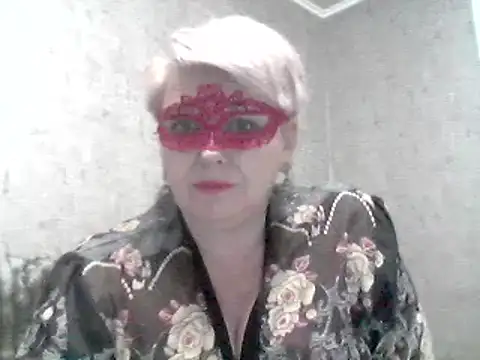Snapshot of Lisa_Suzie chatting on 5, 1, 2025 Lisa Suzie online show from 5, 1, 2025