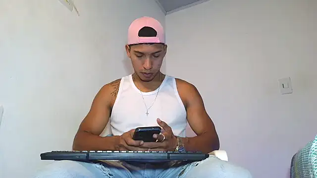 maximo vega newv online show from 2, 4, 2026