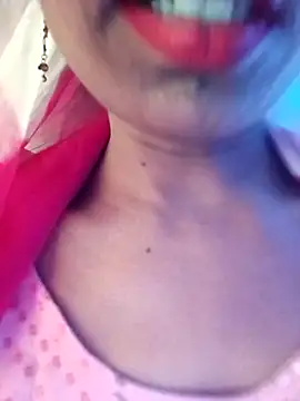 Snapshot of Kajal__Mehra chatting on 5, 3, 2025 Kajal Mehra online show from 5, 3, 2025