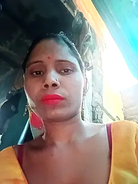 Snapshot of Kajal__Mehra chatting on 13, 3, 2025 Kajal Mehra online show from 13, 3, 2025