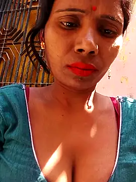 Snapshot of Kajal__Mehra chatting on 18, 3, 2025 Kajal Mehra online show from 18, 3, 2025