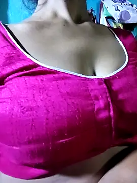 Snapshot of Kajal__Mehra chatting on 23, 9, 2025 Kajal Mehra online show from 23, 9, 2025