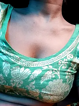 Snapshot of Kajal__Mehra chatting on 30, 9, 2025 Kajal Mehra online show from 30, 9, 2025