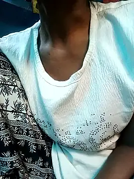 Snapshot of Kajal__Mehra chatting on 19, 11, 2025 Kajal Mehra online show from 19, 11, 2025