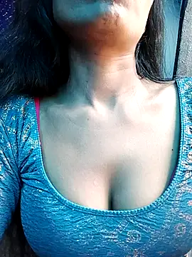 Snapshot of Kajal__Mehra chatting on 21, 11, 2025 Kajal Mehra online show from 21, 11, 2025