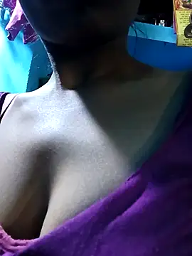 Snapshot of Kajal__Mehra chatting on 29, 11, 2025 Kajal Mehra online show from 29, 11, 2025