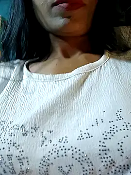 Snapshot of Kajal__Mehra chatting on 2, 12, 2025 Kajal Mehra online show from 2, 12, 2025