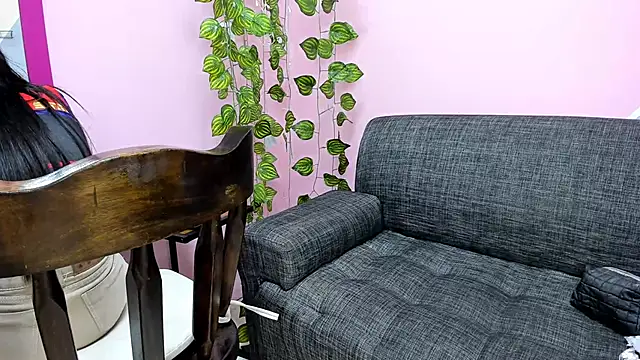 dakota-bright01 online show from 18, 2, 2025