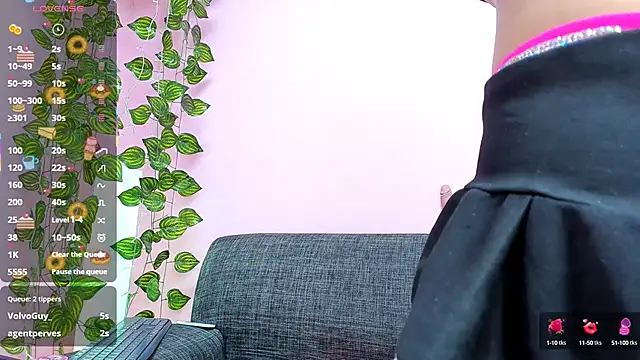 dakota-bright01 online show from 3, 3, 2025