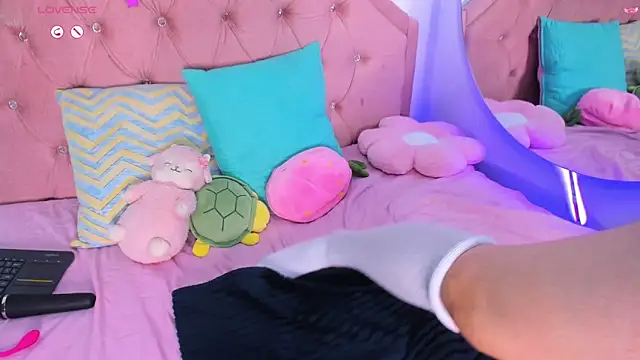 amandalee01 online show from 7, 1, 2026