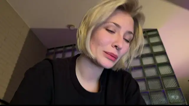 Snapshot of alexa_novak chatting on 1, 6, 2026 alexa novak online show from 1, 6, 2026
