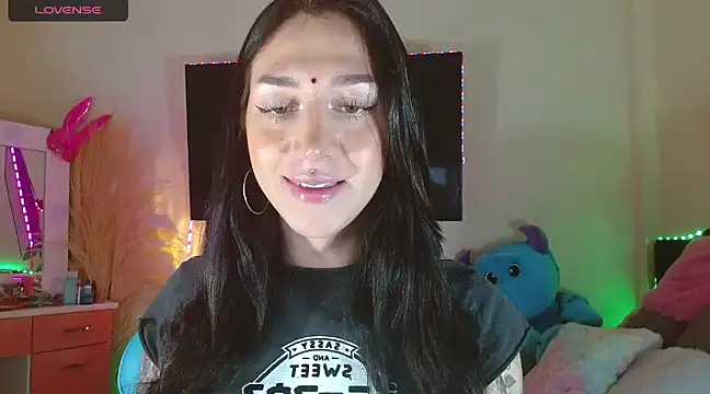 Snapshot of karla_zambrano chatting on 6, 12, 2024 karla zambrano online show from 6, 12, 2024