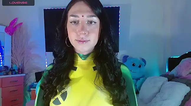 Snapshot of karla_zambrano chatting on 19, 12, 2024 karla zambrano online show from 19, 12, 2024