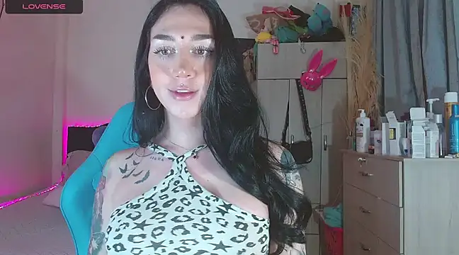 Snapshot of karla_zambrano chatting on 25, 2, 2025 karla zambrano online show from 25, 2, 2025