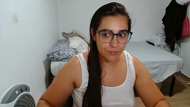 Snapshot of Ursumi1 chatting on 22, 6, 2026 Ursumi1 online show from 22, 6, 2026