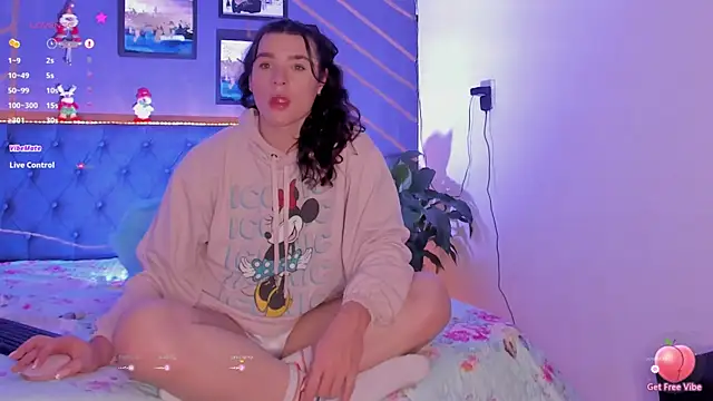 elafranco  online show from 7, 12, 2024