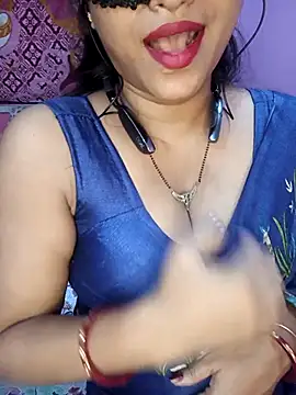 Sexy Mona Bhabhi online show from 18, 9, 2025