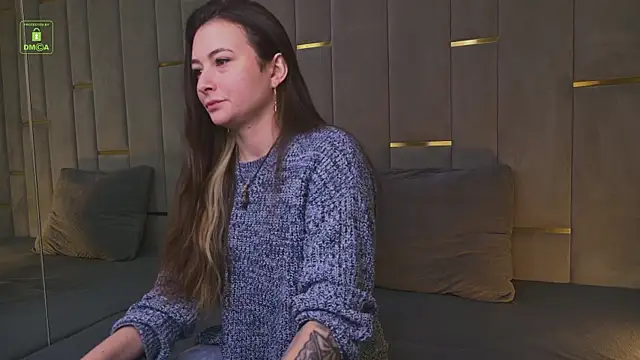 Ishtar Divine online show from 20, 1, 2025