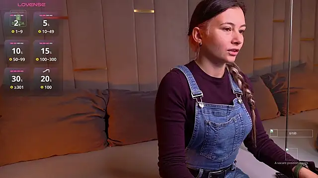 Ishtar Divine online show from 17, 9, 2025