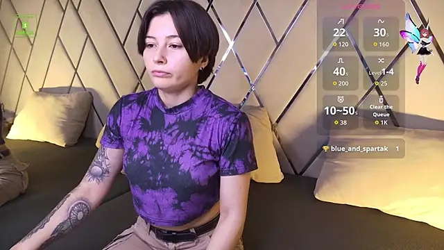 Ishtar Divine online show from 15, 10, 2025