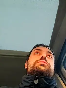 Snapshot of salvat22 chatting on 28, 2, 2025 salvat22 online show from 28, 2, 2025