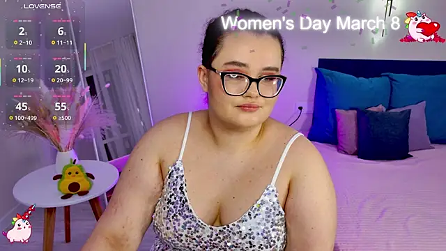 Jessica Joy online show from 7, 3, 2025